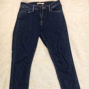 Levi’s 721 high rise skinny jean